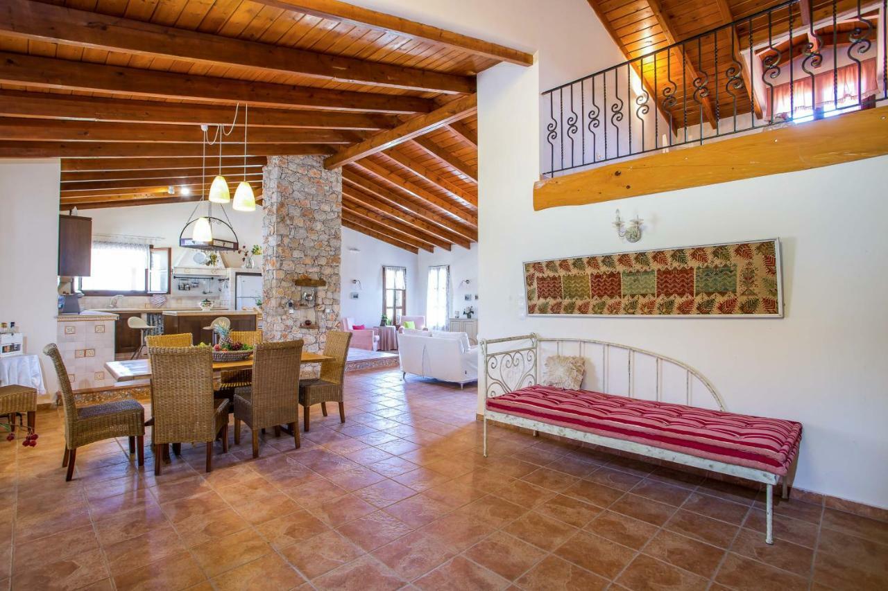 Sunny Countryside Villa - With Private Pool Faliraki Buitenkant foto