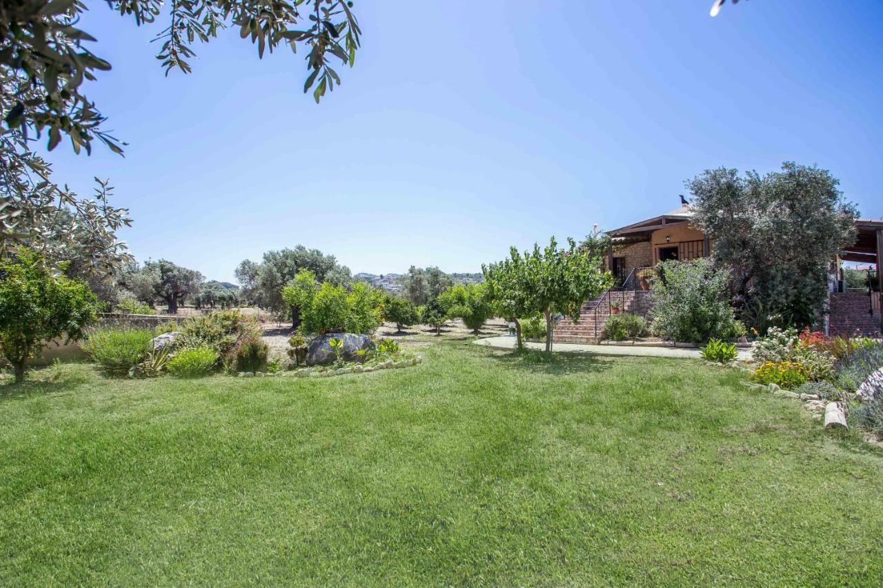 Sunny Countryside Villa - With Private Pool Faliraki Buitenkant foto