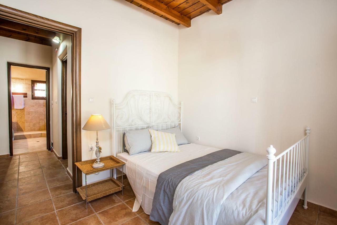 Sunny Countryside Villa - With Private Pool Faliraki Buitenkant foto