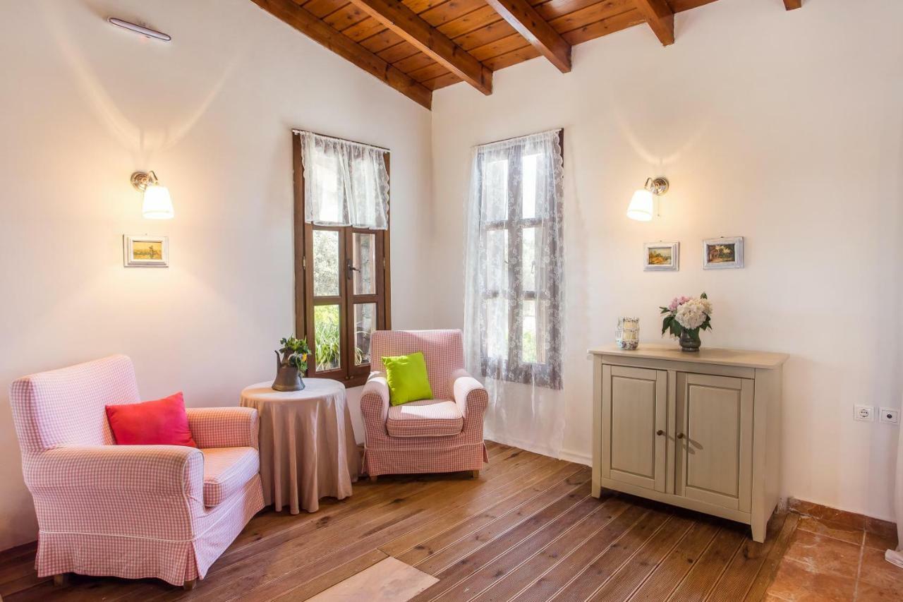 Sunny Countryside Villa - With Private Pool Faliraki Buitenkant foto